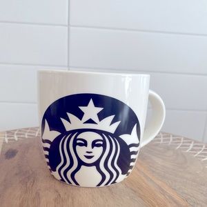 Starbucks 14oz coffee cup (2017).